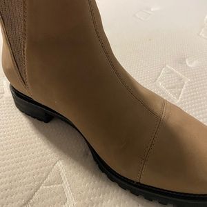 Toms Women Size 9 Suede Booties Size 9 Worn Once